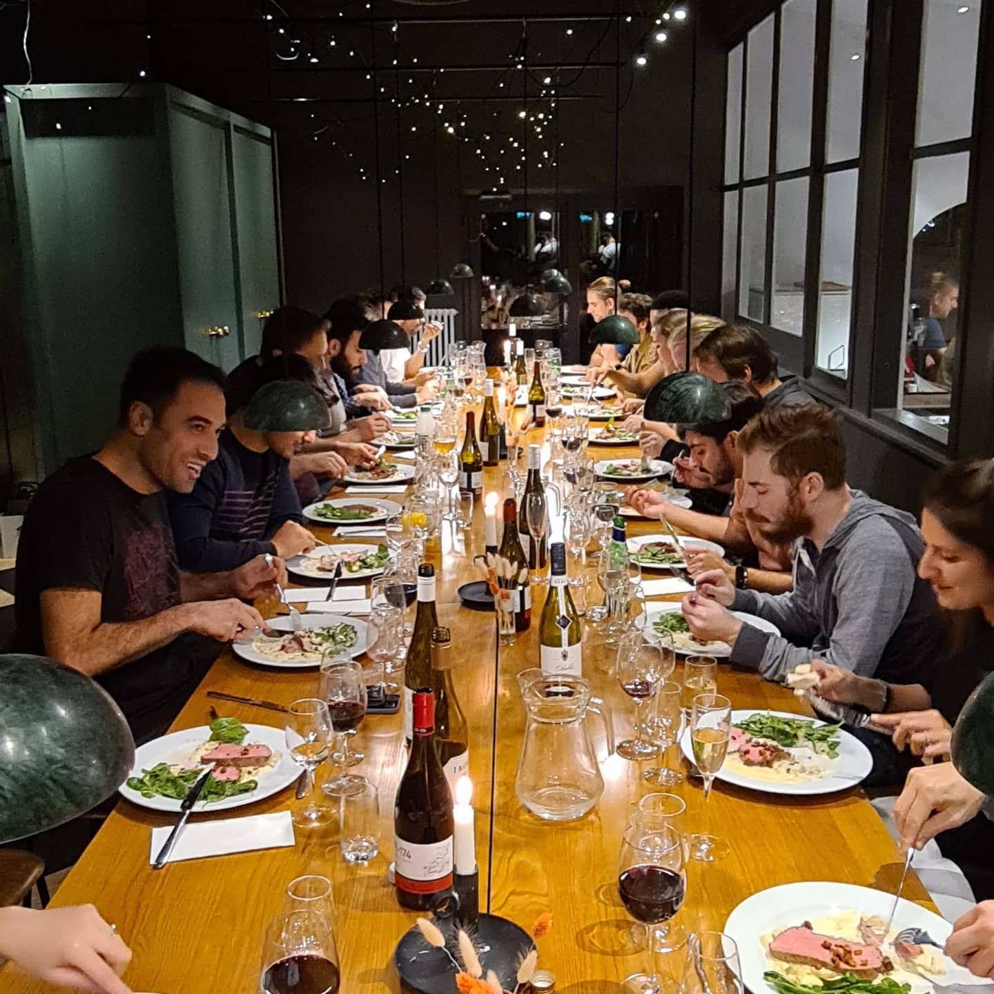 What a great night we had cooking at Cajsa Warg! Fantastic work everyone! 🙌👩&zwj;🍳🧑&zwj;🍳🍾🍷