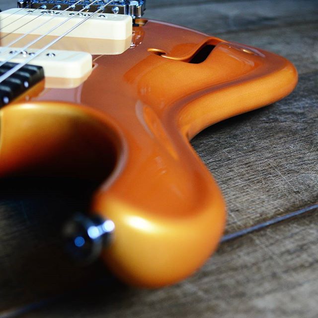 Flaxwood Electric Guitars are now available at Intersound Guitars in Dursley, Gloucestershire @intersoundguitars
#dursley #gloucestershire #store #uk #unitedkingdom
Contact us here at FlaxwoodGuitarsUK on Instagram, Facebook or Twitter for more information. Get in touch with @zedmusicdistribution to find your nearest dealer and to get your hands on a Flaxwood in the United Kingdom.
www.zedmusicdistribution.co.uk
Photo and copyright owned by Zed Music Distribution.
#flaxwood #flaxwoodguitars #guitar #electric #electricguitar #guitarist #unitedkingdom #lovemusic #musicians #musiclife #ギター #violão #guitarra #гитара #guitare #gitar #musicphotography #sustainable #sustainability #ecofriendly #eco #photooftheday #photo