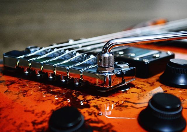 The ultra-stable Schaller LP Tremolo bridge on the Flaxwood RAUTIA!
Available now from Intersound Guitars in Dursley, Gloucestershire! @intersoundguitars
Contact us here at FlaxwoodGuitarsUK on Instagram, Facebook or Twitter for more information. Get in touch with @zedmusicdistribution to find your nearest dealer and to get your hands on a Flaxwood in the United Kingdom.
www.zedmusicdistribution.co.uk
Photo and copyright owned by Zed Music Distribution.
#flaxwood #flaxwoodguitars #guitar #electric #electricguitar #guitarist #unitedkingdom #lovemusic #musicians #musiclife #ギター #violão #guitarra #гитара #guitare #gitar #musicphotography #sustainable #sustainability #ecofriendly #eco #photooftheday