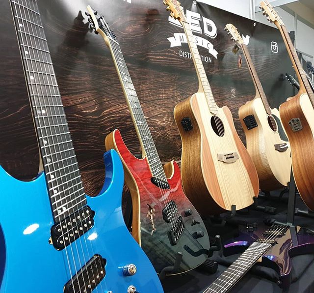 It's the BIRMINGHAM GUITAR SHOW! We are upstairs with @ormsbyguitars @coleclarkuk @ortegaguitars @baton_rouge_guitars @outlaweffects
Contact us here at Zed Music Distribution on Instagram, Facebook or Twitter for more information.
www.zedmusicdistribution.co.uk
Photo and copyright owned by Zed Music Distribution. #zedmusicdistribution
#guitar #electric #electricguitar #guitarist #musicphotography #guitarsdaily #photooftheday #photo #guitarphotography #ギター #gitar #gitarre #gitarr #oneofakind #uk #london #birmingham
#guitarshow #loud #acoustic #acousticguitar