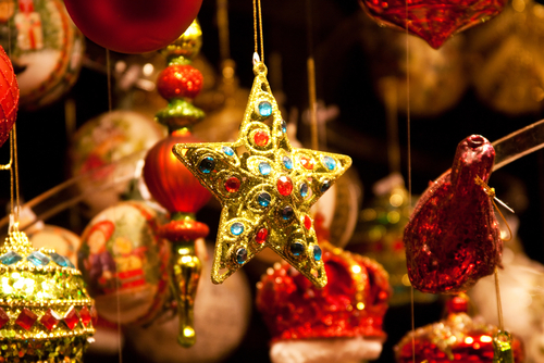  The award winning, beautiful Bath Christmas Market . transforms the city into a magical Christmas paradise