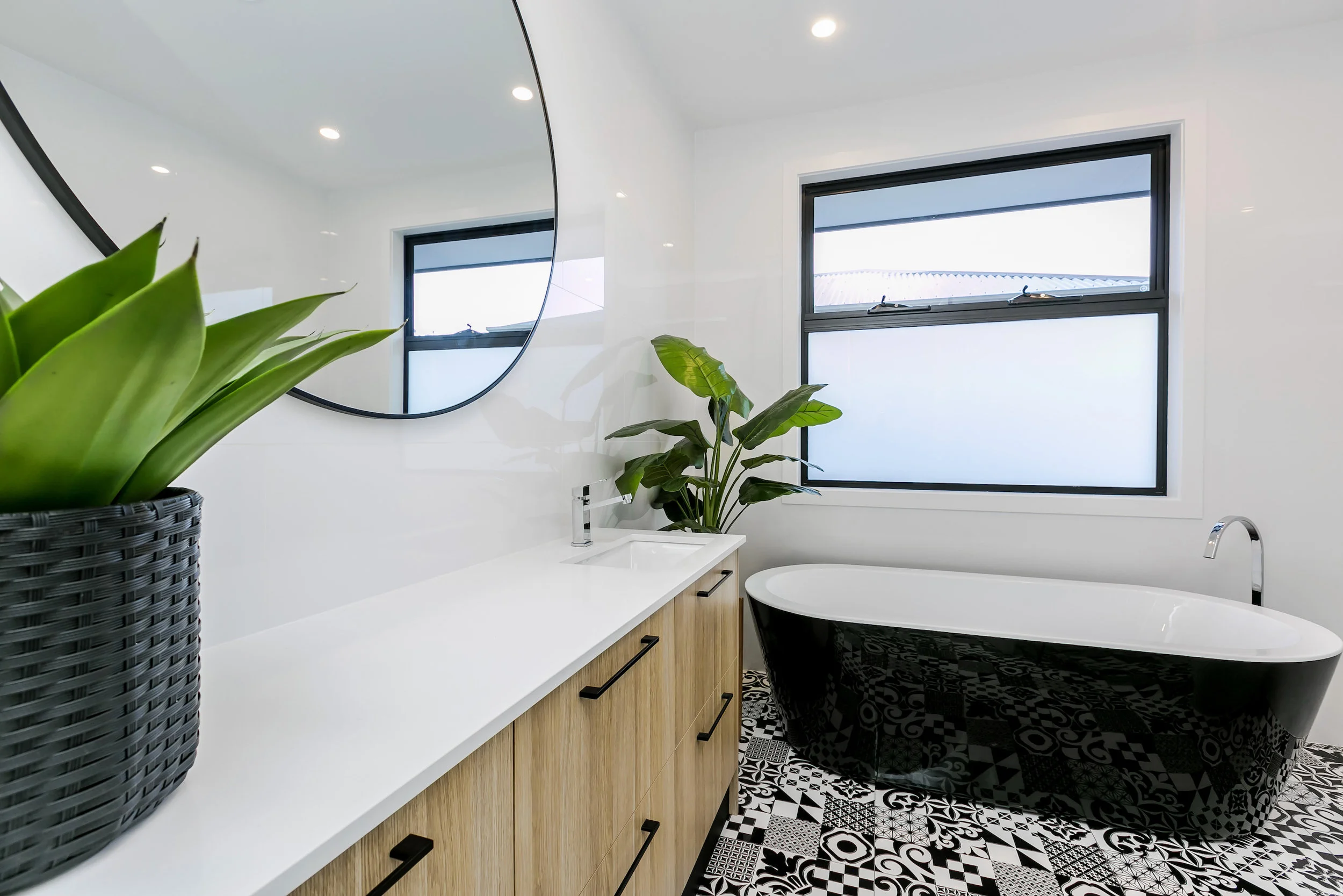 Henley Beach - Imperium-6p.jpg