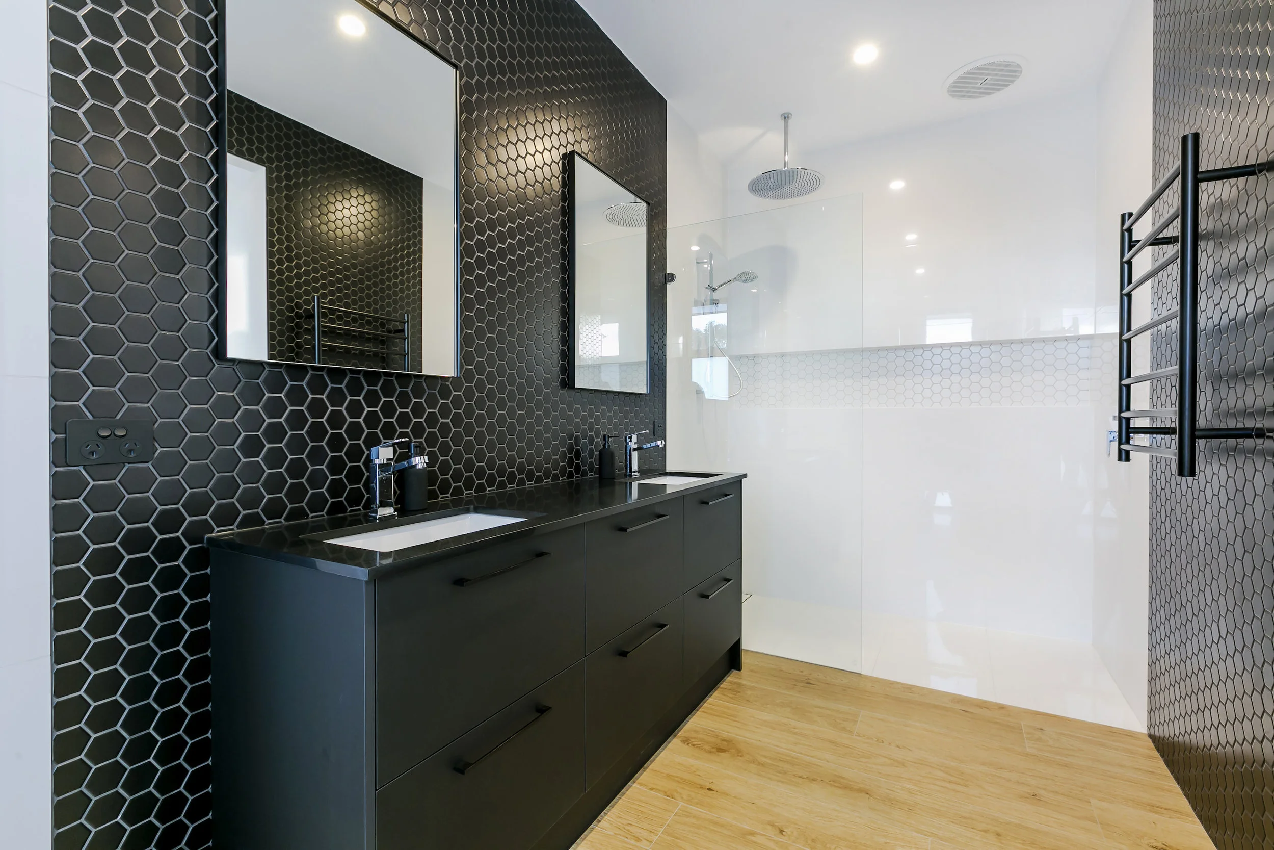 Henley Beach - Imperium-1p.jpg