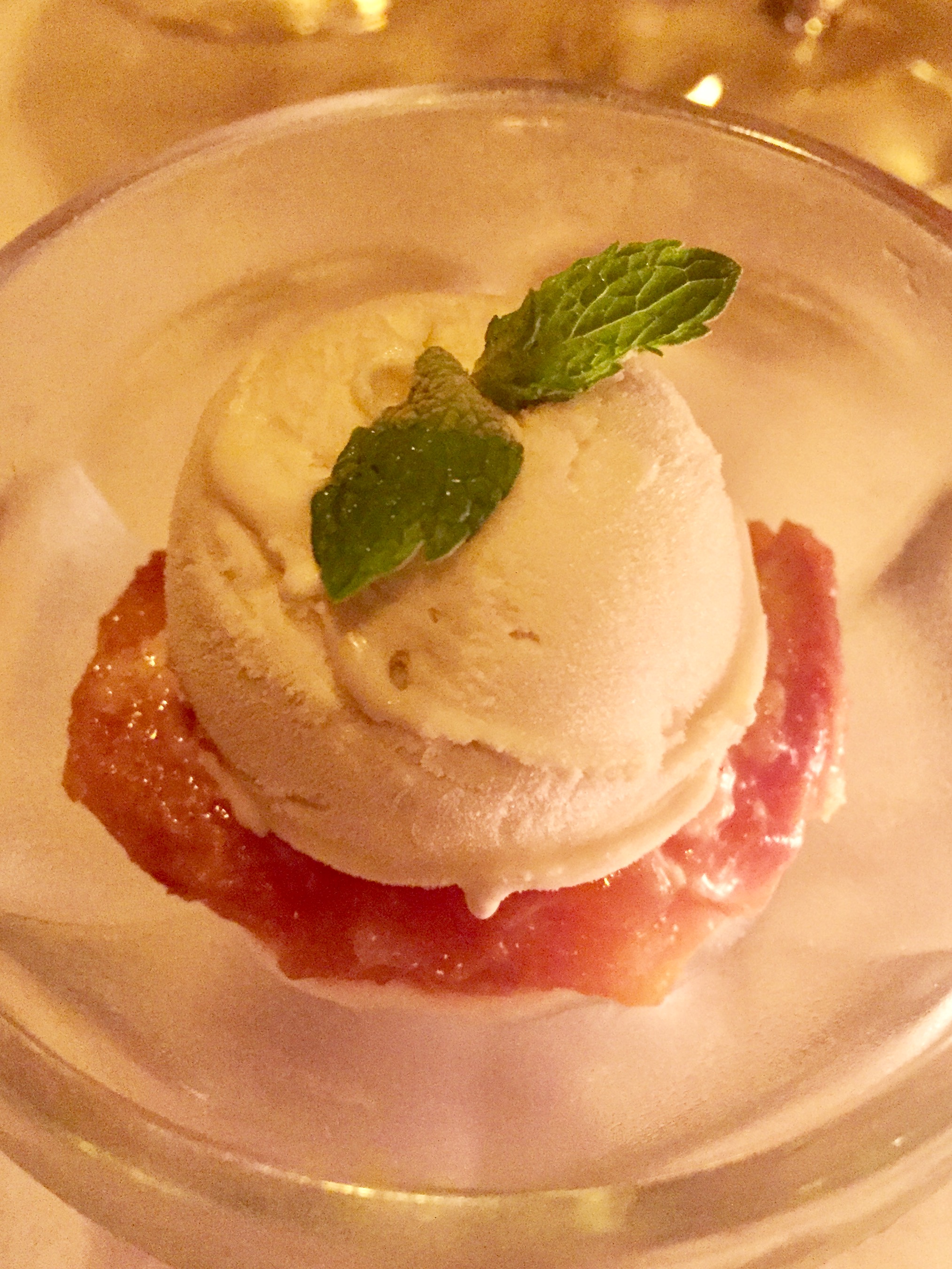 Filters + effects do no justice to this lively dessert. 