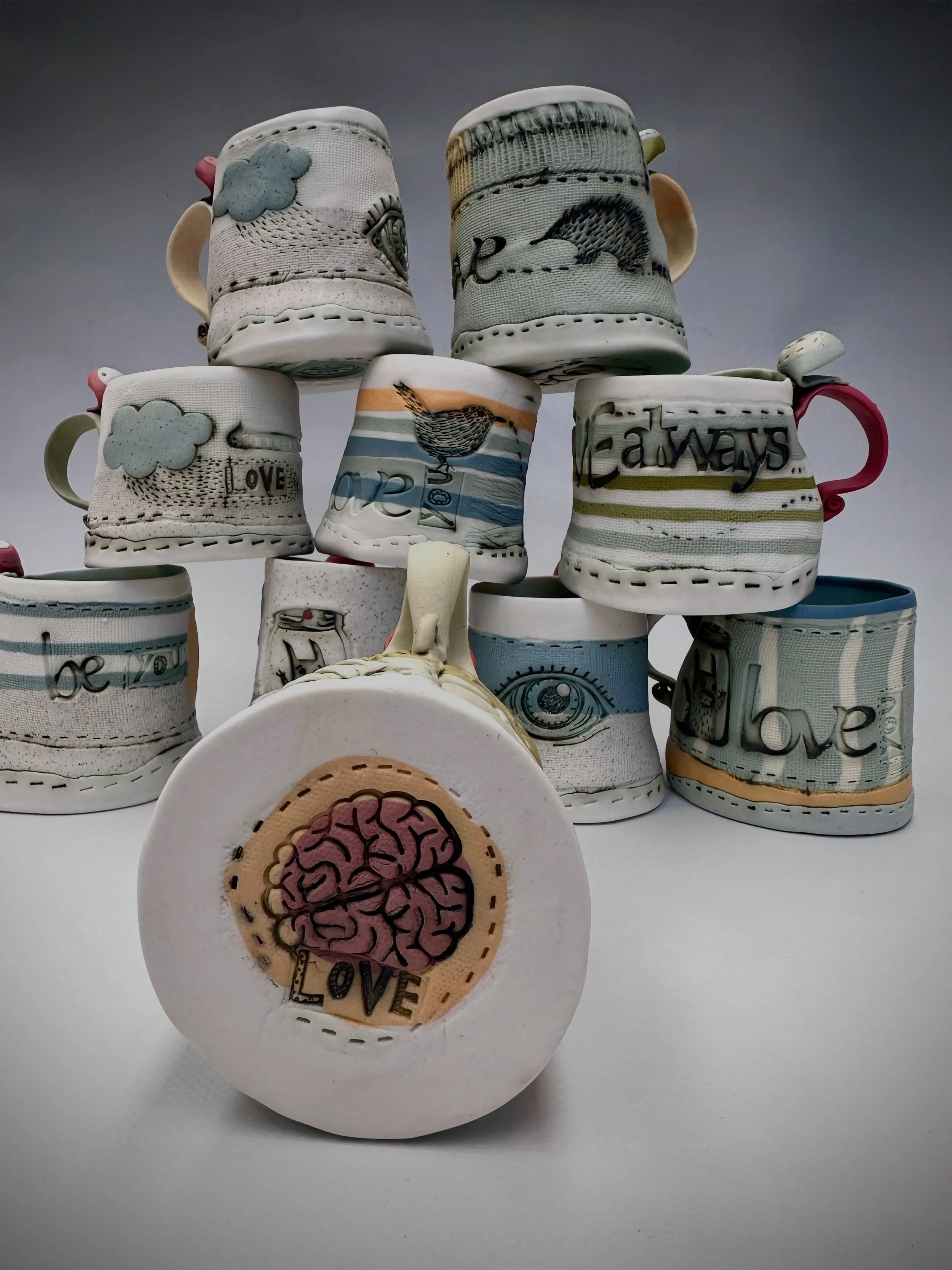 I love your brain&hellip;
#porcelain #cup #australianceramics #colouredclay #slabbuiltceramics