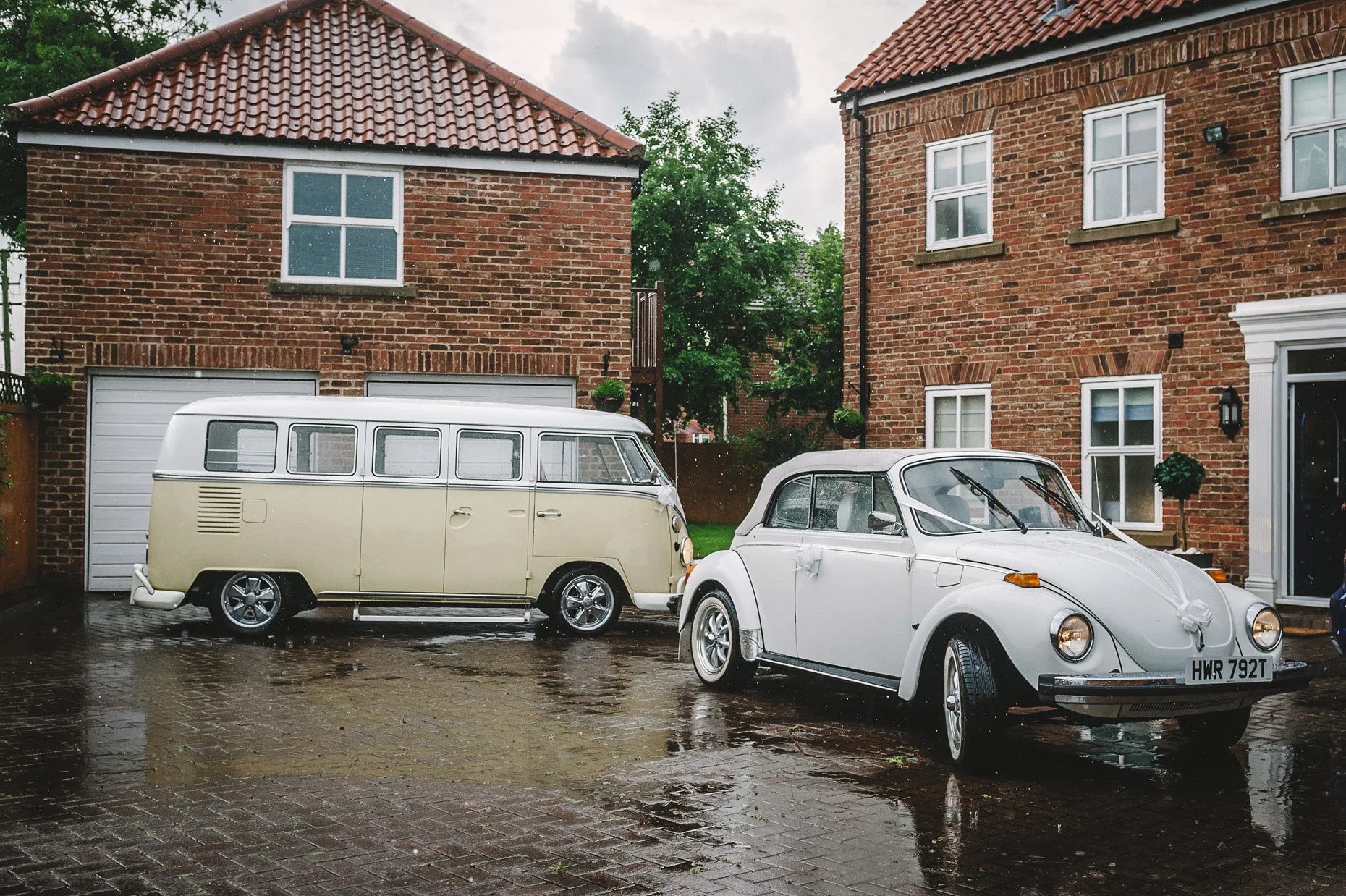 barmbyfield_barn_wedding_photos030.jpg