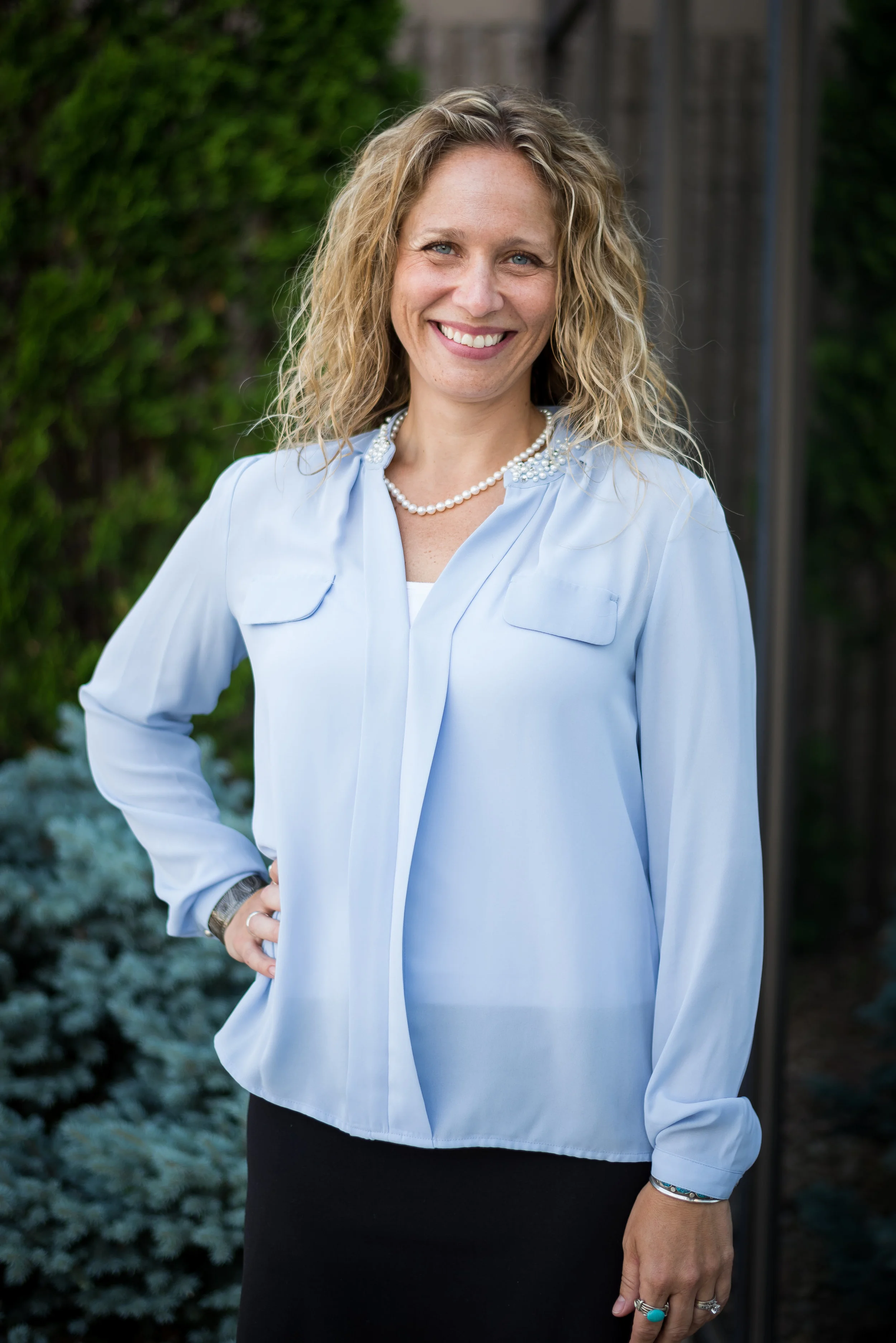 When she's not providing excellent service to our clients before and after close, Traci enjoys volunteering for children's causes, spending time outdoors, and enjoying her family.