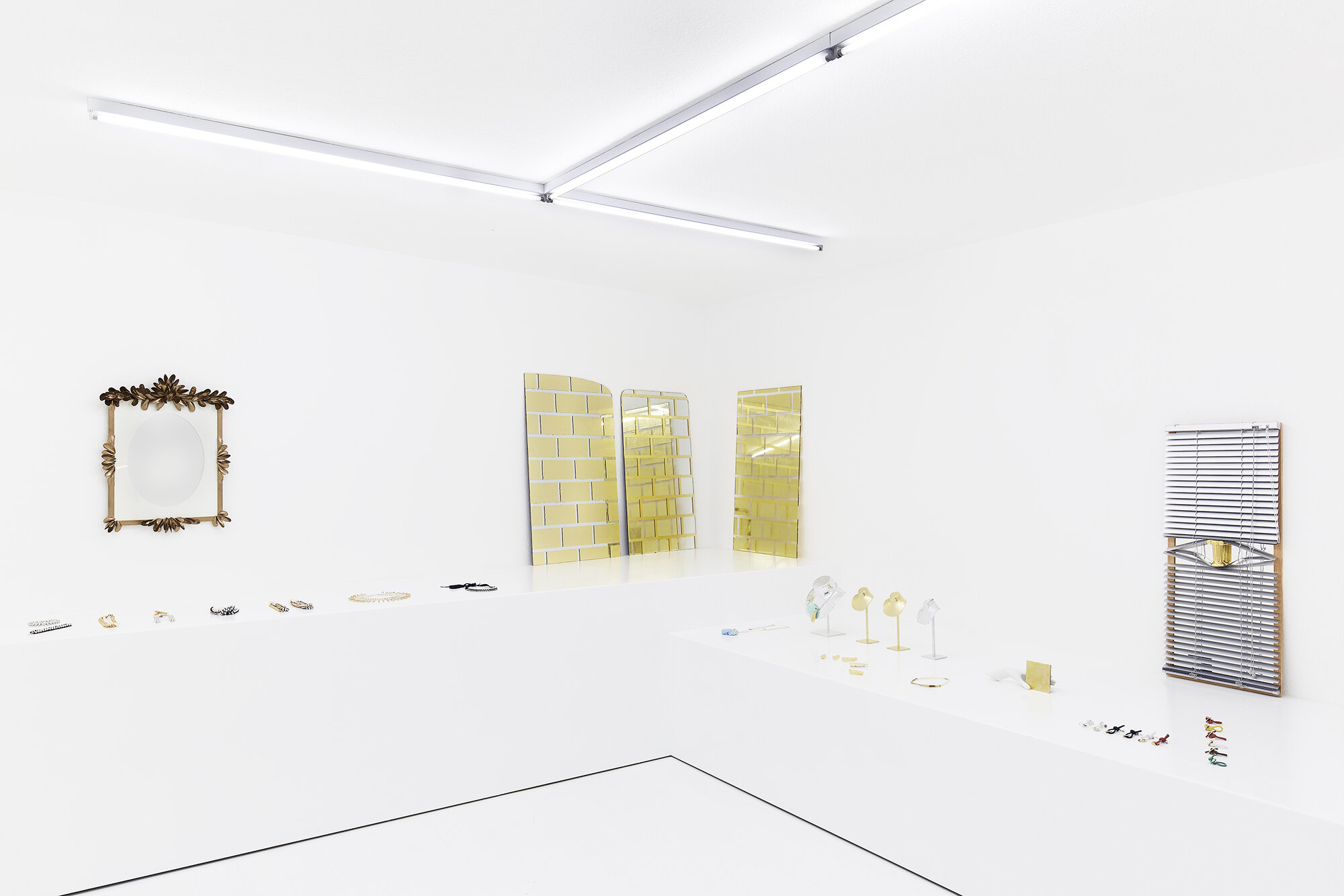  Photo © Alicia / complete Works 