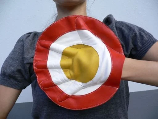gant picabia – Uniform Sampler xMTP 2004.jpg