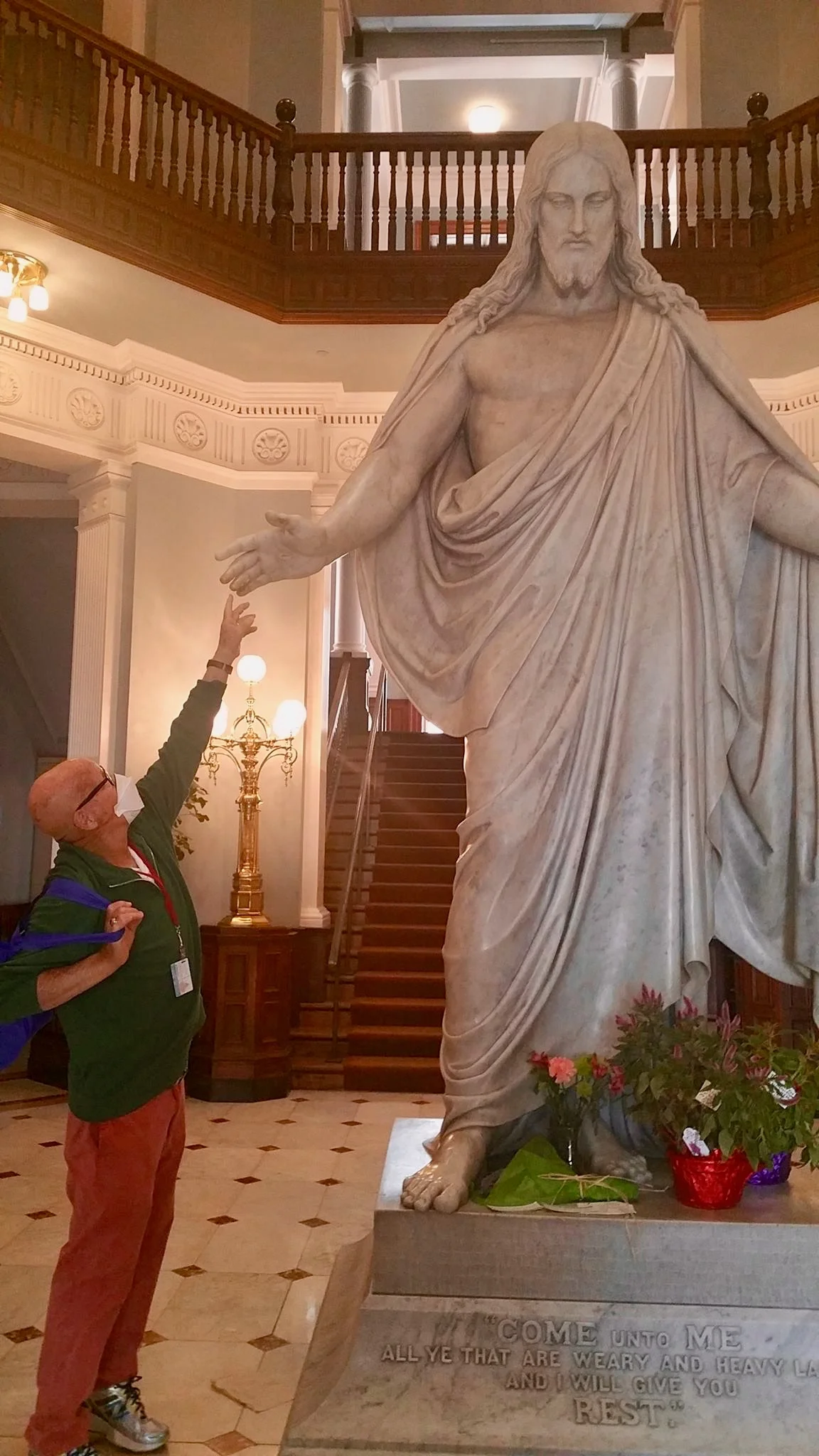 Jesus at Johns Hopkins statue reaching down to touch Sam September 11 2017.jpg