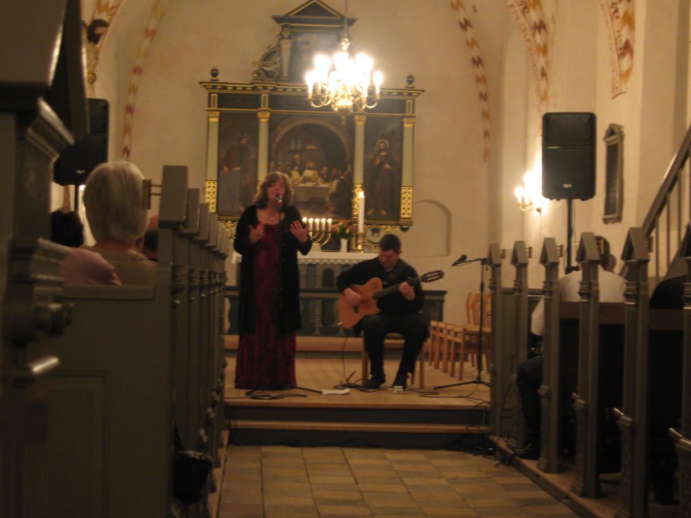 2007, 28. marts, Niamh Parsons og Graham Dunne. Denne koncert blev holdt i Kærum Kirke