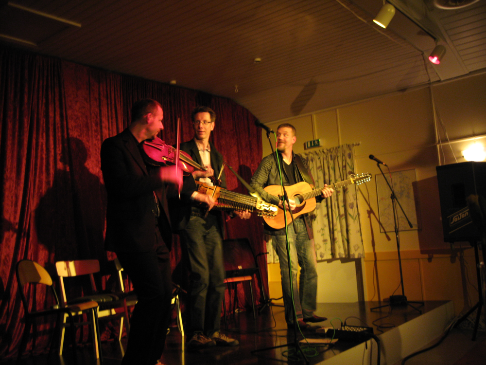 2007, 16. marts, det svenske verdensnavn Väsen har også besøgt Thorøhuse