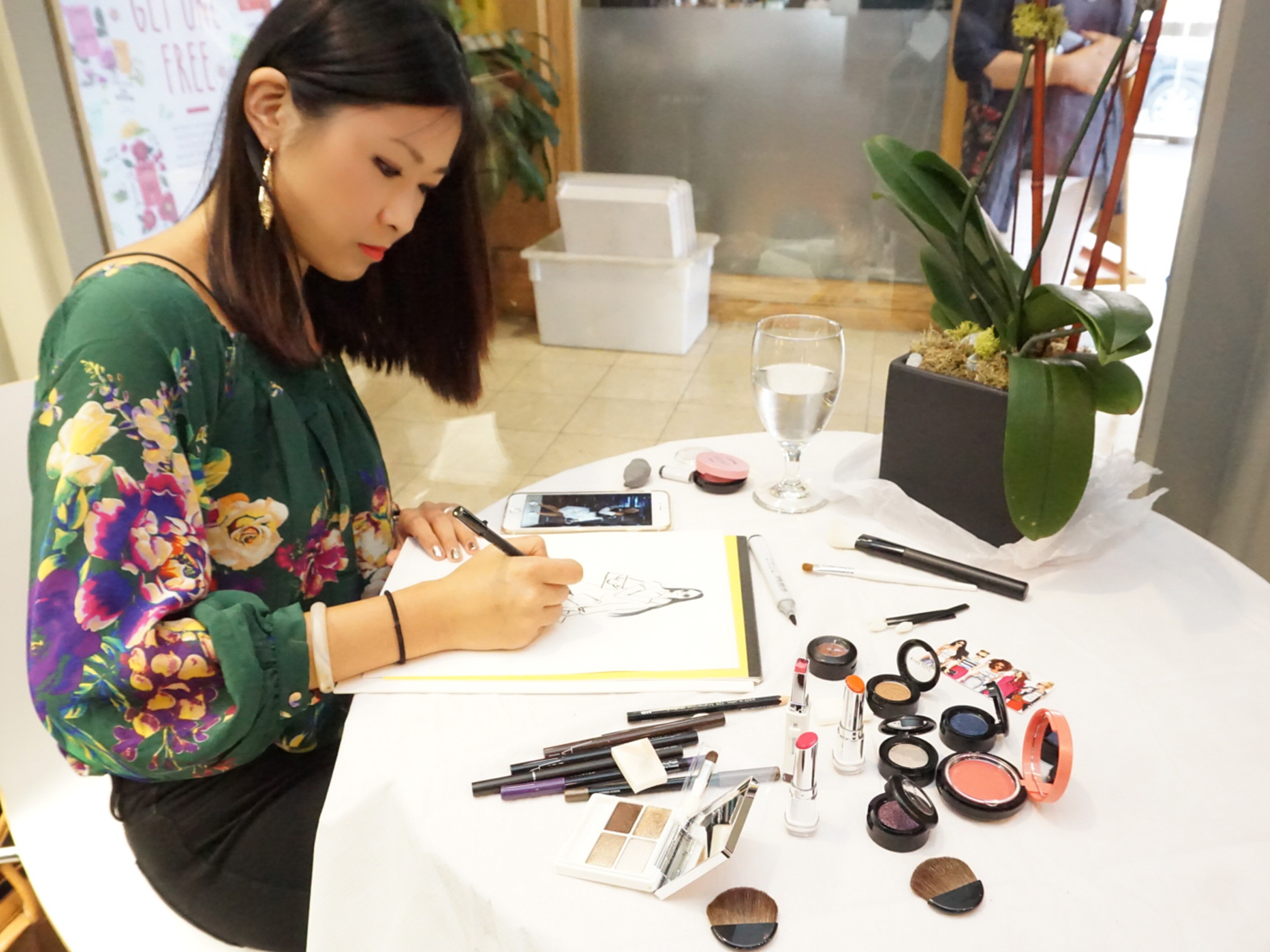 Fashion Illustrator Rongrong DeVoe live sketch at NYFW ss17