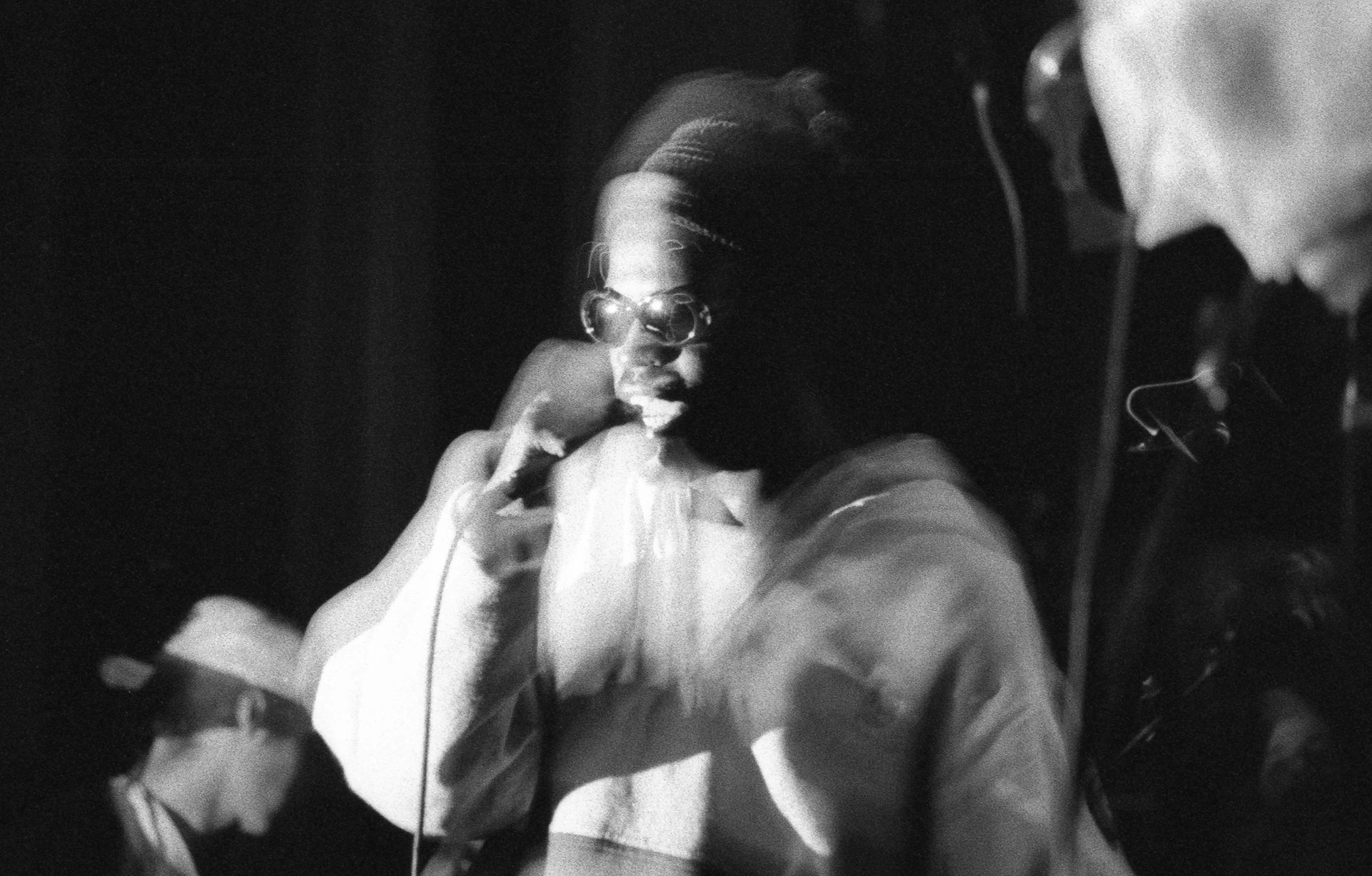 The Roots, Maritime Hall, SF, CA 5/98