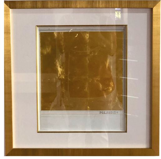 Priscilla Monge | Serie Polaroid "Amanecer" | Fotografía láminada y oro | 60 x 50 cm | 2016 | $10000