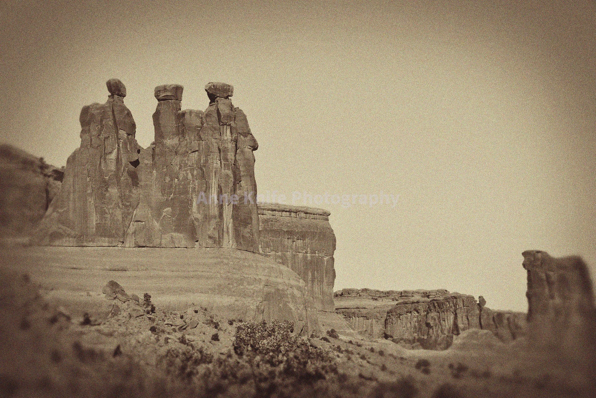 2 Moab 1-watermarked.jpg