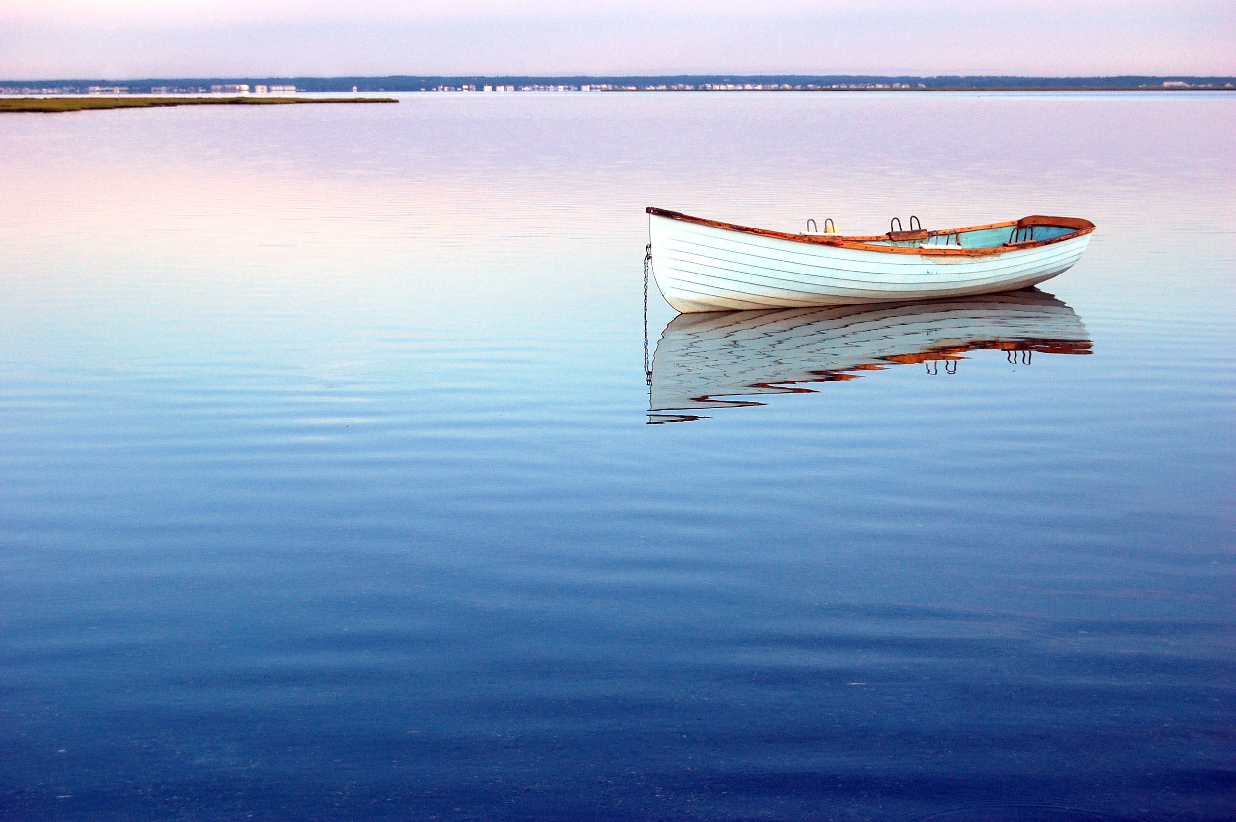 boatshot.jpg