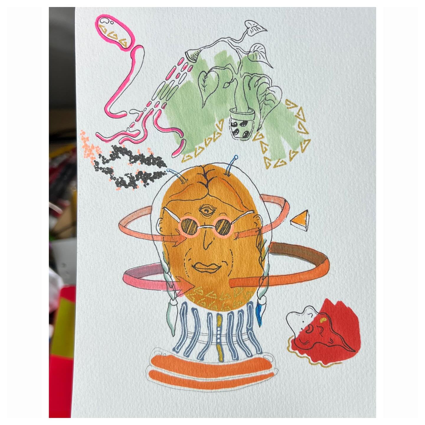 A〰️doodle〰️
Grace and I had a drawing date night. We were supposed to draw one another and this is what I ended up with 😬
Which is obviously not what Grace looks like cause she’s fine fine 🔥 (see pic 2, the cover of her upcoming mixtape) Th