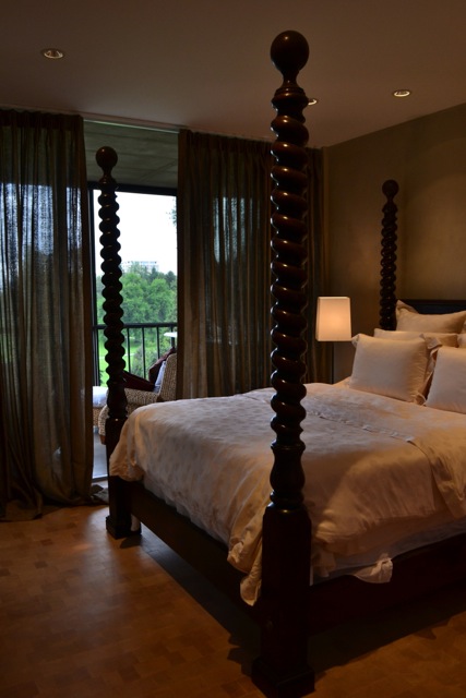 1201 MBedroom 1.jpeg