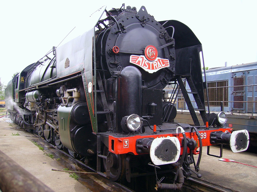 Front three quarter view of late-model 141 R 1199, a Baldwin Locomotive Works product