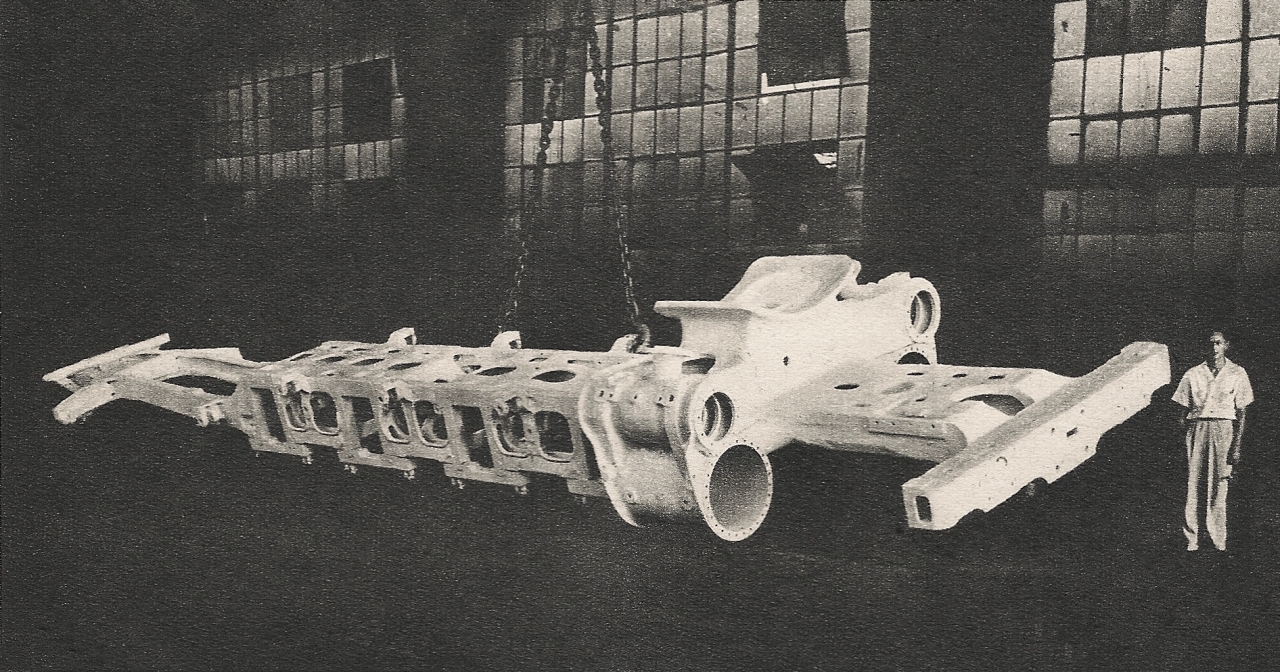 This GSC photograph shows a late-model 141-R one-piece cast frame