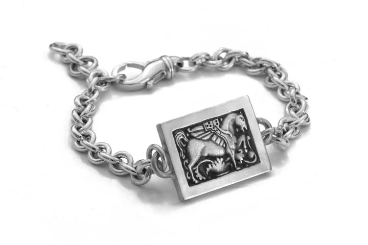 RSJ_GCT_pegasusbracelet_web_bw2.jpg