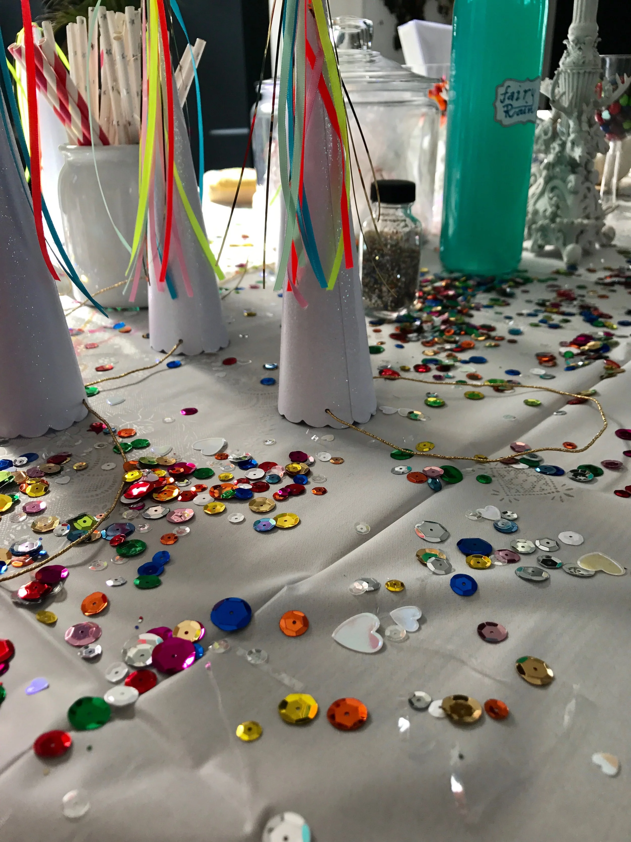 Vi hade pyntat hela huset i princip med glitter och paljetter. 