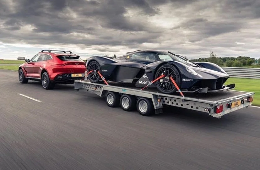 Spotted a lot of towing happening on our recent holiday to the coast, but nothing can&rsquo;t beat this! 📸 @topgear  #AstonMartin #DBX #SUV #Valkyrie #Performance #Towing