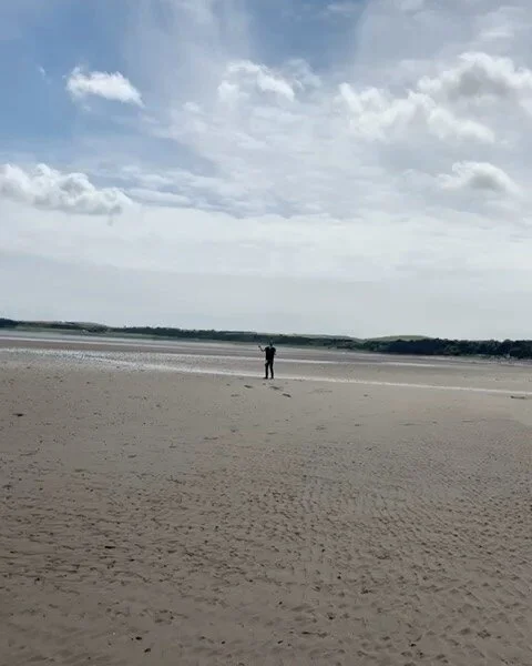 Let&rsquo;s go fly a kite....🪁 #kite #kiteflying #beach #lucebay #sand #sea #sun #scotland