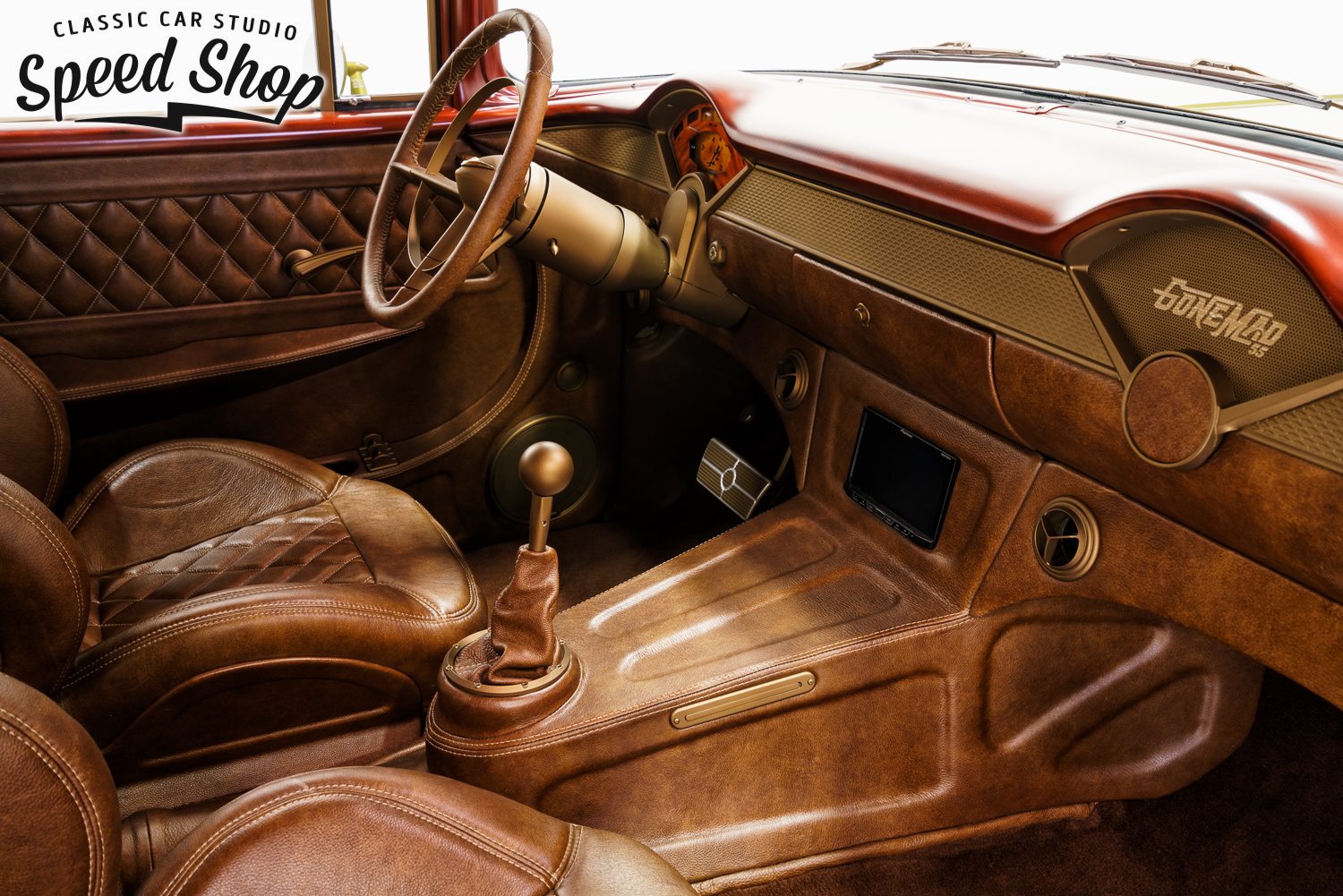 06-Interior-Dash.jpg