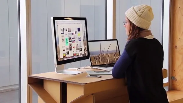 refold-cardboard-desk.jpg