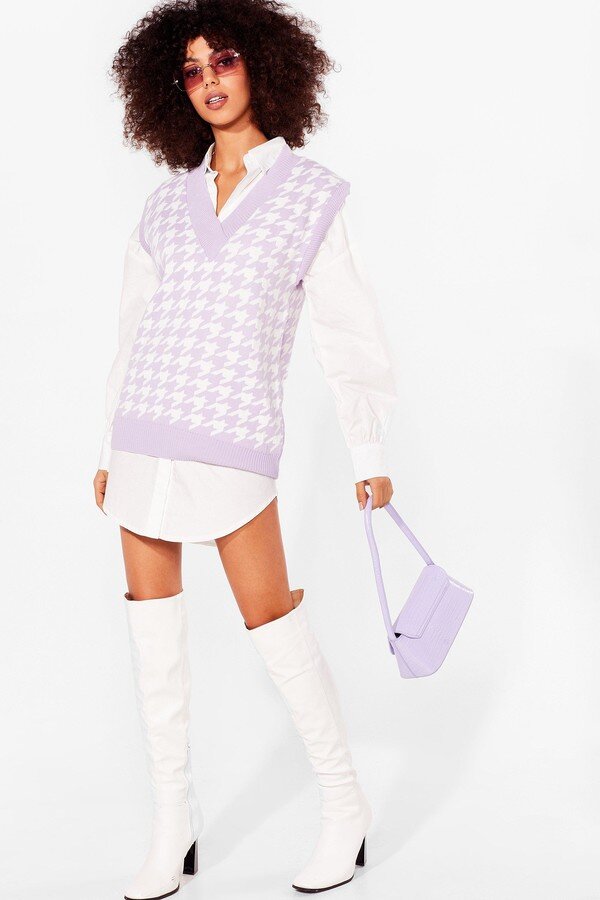 nowhere-to-be-houndstooth-knitted-vest-top.jpg