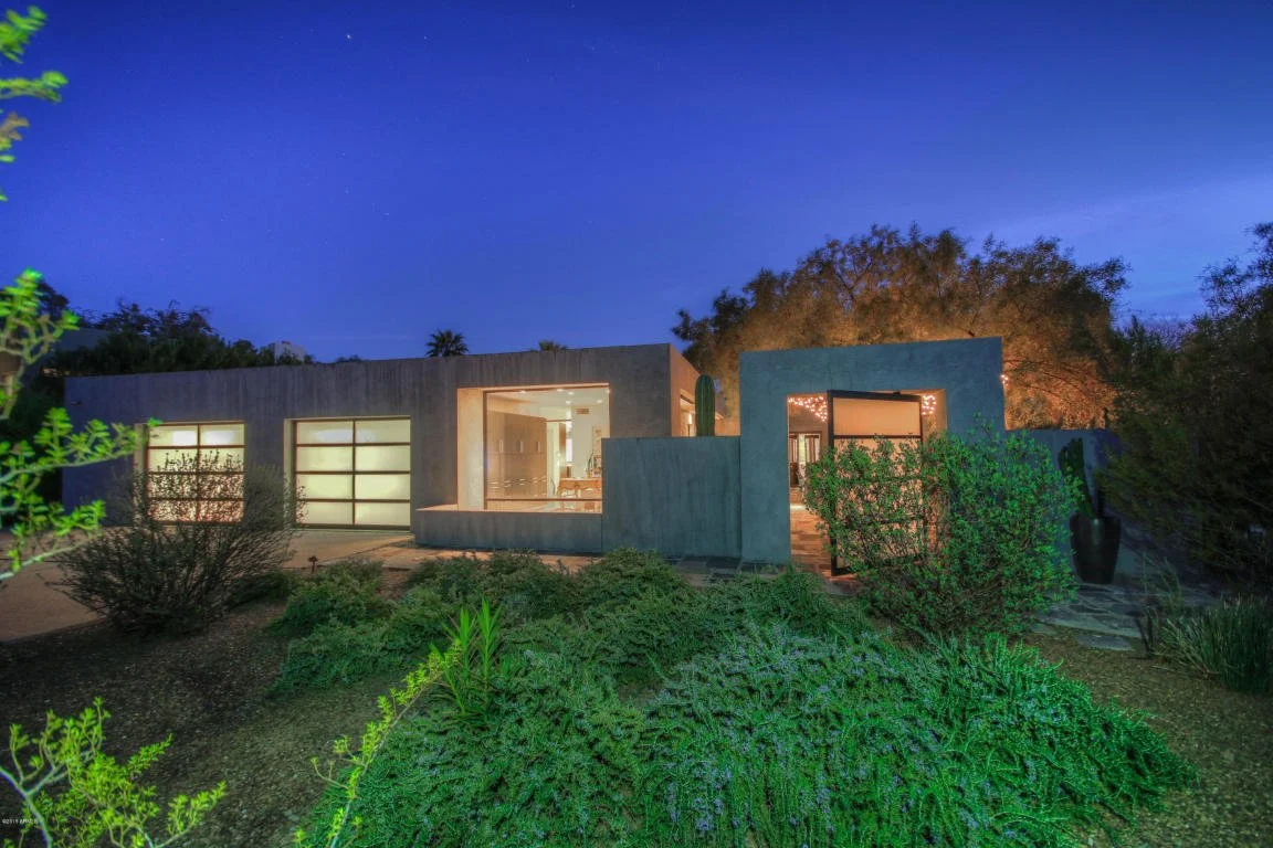 4545 N 54th Street