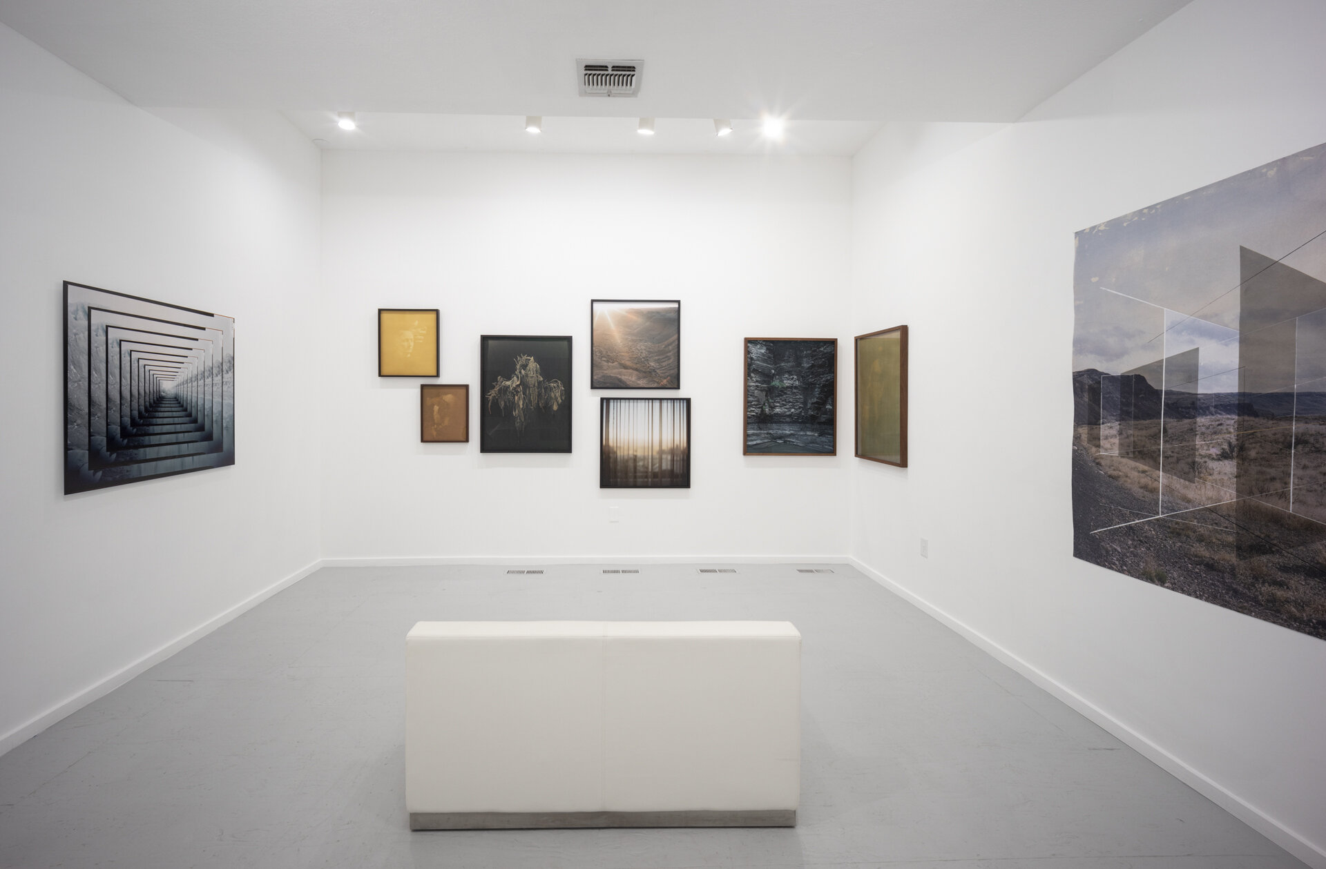 Euqinom Gallery_Calm a group exhibition_#19_©Henrik Kam 2020.jpg