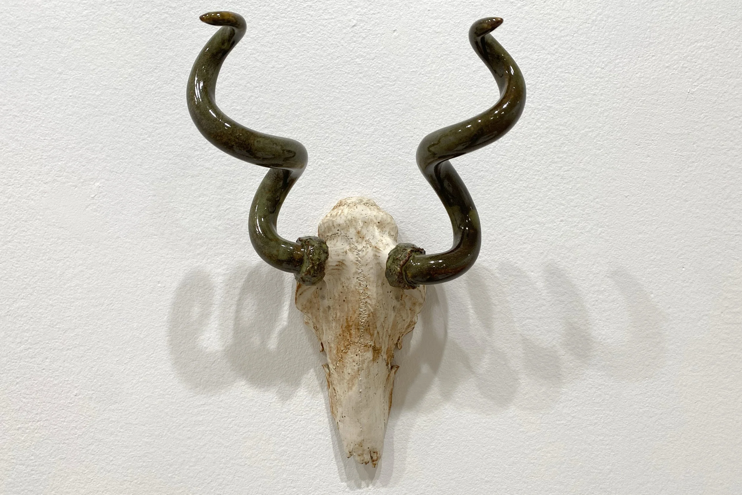  Nicole Hayden #15 Envy The Leaves, 2026 Ceramic, glaze 11 x 7 x 5 in (27.94 x 17.78 x 12.7 cm)   INQUIRE  
