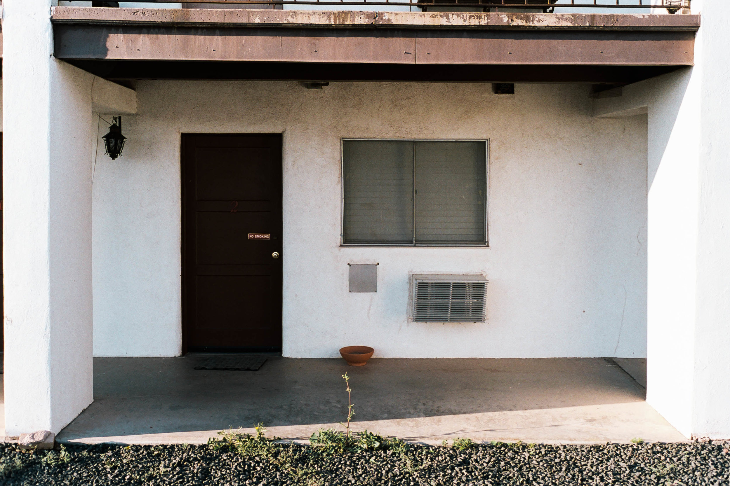 nate-matos-arizona-motel-2.jpg