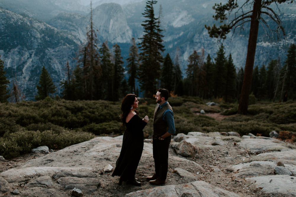 yosemite morning engagement session-4.jpg