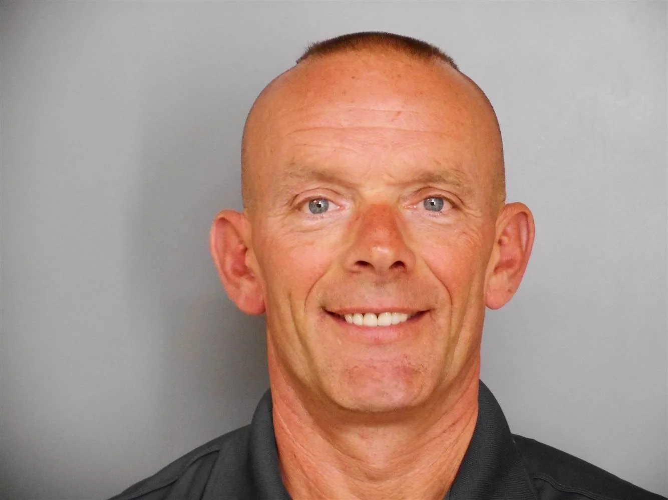 150901-charles-joseph-gliniewicz-mug-529p_715668bd6195914cab83568a4c74d2af.nbcnews-ux-2880-1000.jpg