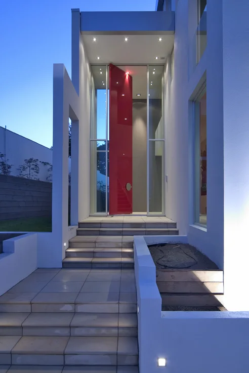 Sang Architects-SAH-Sang signature door in hot pink.jpg
