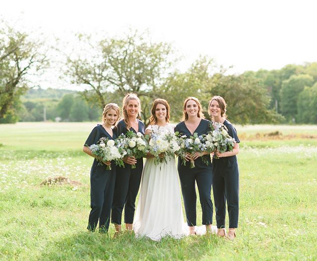 Current obsession: bridesmaids in jumpsuits 😎 Previews from @jillstade &amp; @talonstade&rsquo;s gorgeous barn wedding @thebarnatsadiebellefarm are now on the blog! Link in bio ☝️
.
.
.
#halifax #chasinglight #halifaxweddingphotographer #darlingweek