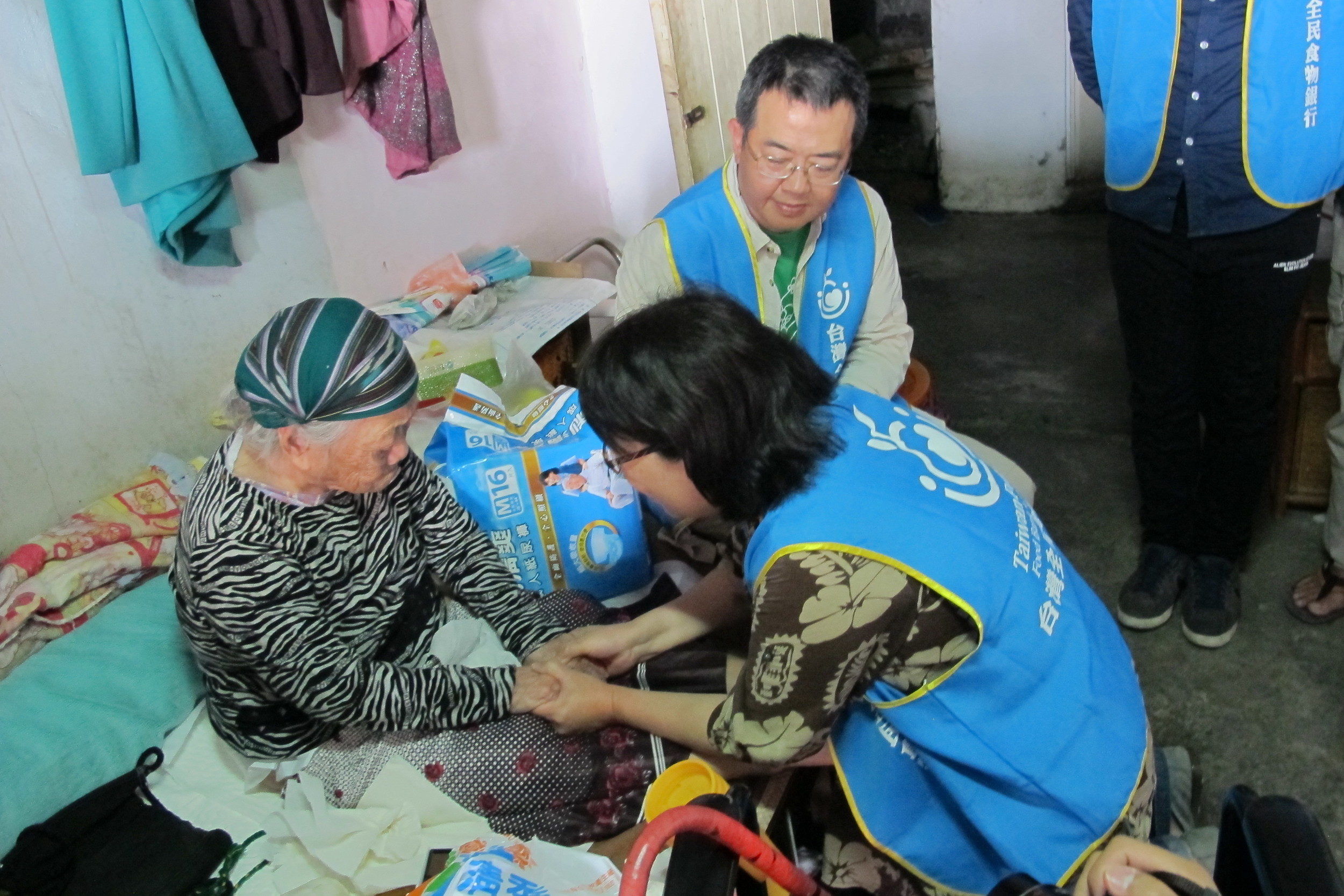 全民送上一份溫暖的食物-飽足你我的心