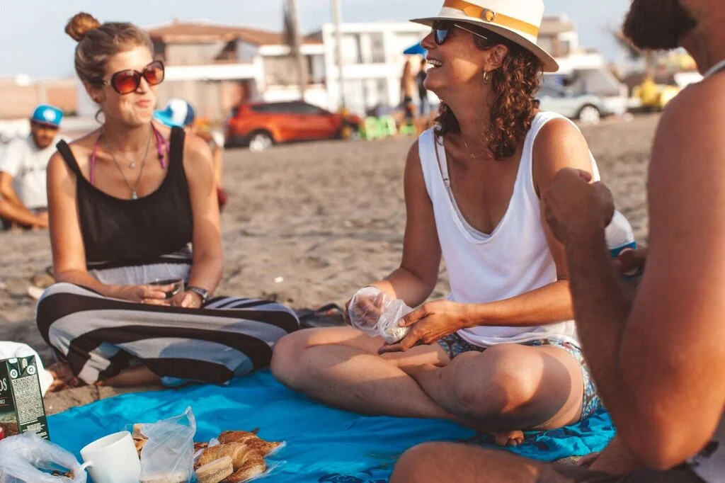 Beach picnic — Source: Catherine Bernier ( @cath.be )