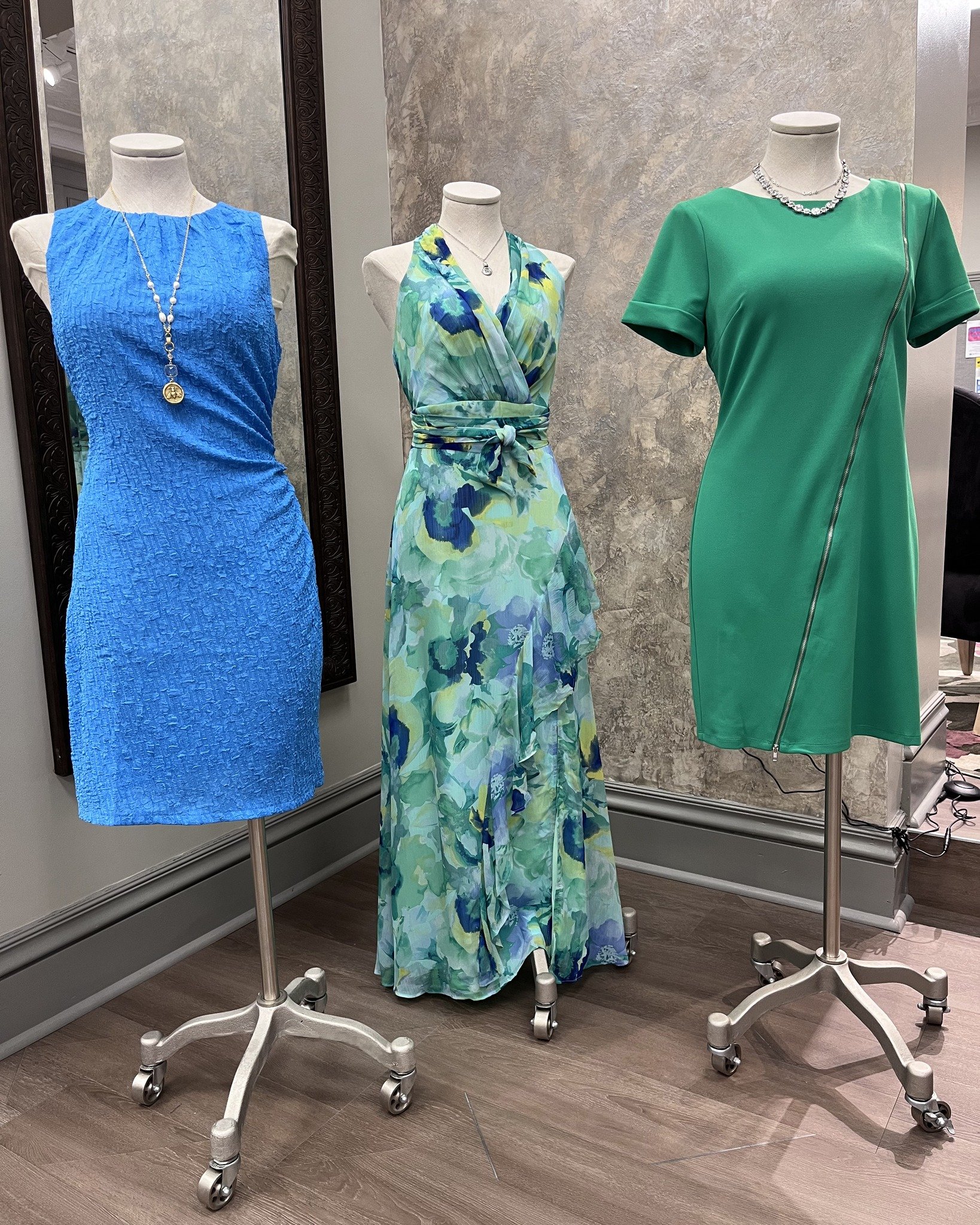 ✅ Vacation-ready 🌴🕶️
✅ Wedding-ready 💍👰
✅ Graduation-ready 🎓
✅ Bridal &amp; Baby Shower-ready 🎁🍼

From casual to dressy, classic to unique, we've got stylish dresses for every event on your calendar! #terianns #livelovemov #thinkfashion #dress