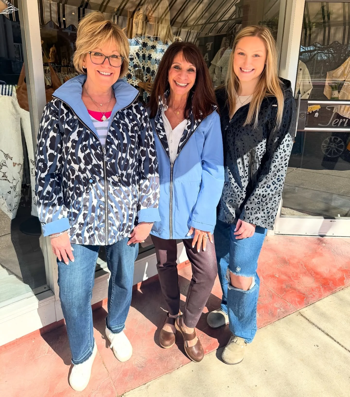 These stylish raincoats are everything and MORE! 😍 

#terianns #mariettaohio #thinkfashion