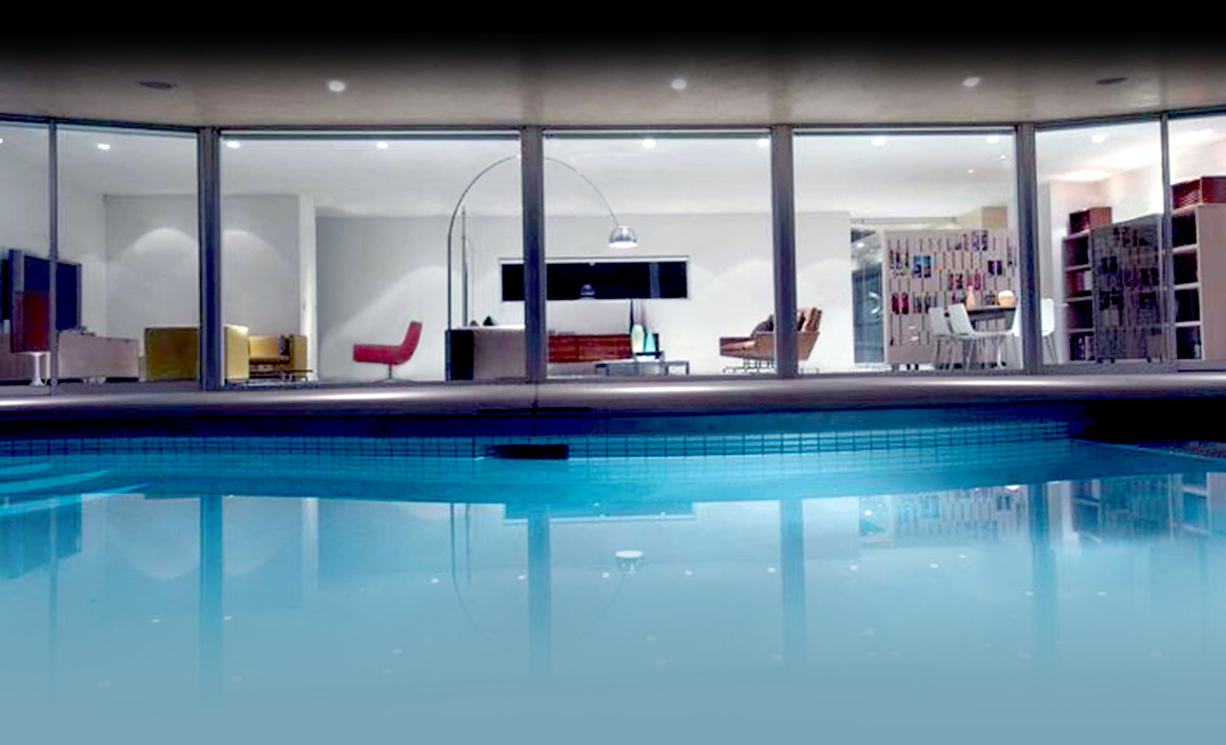 1260_swimmingPool_3x.jpg