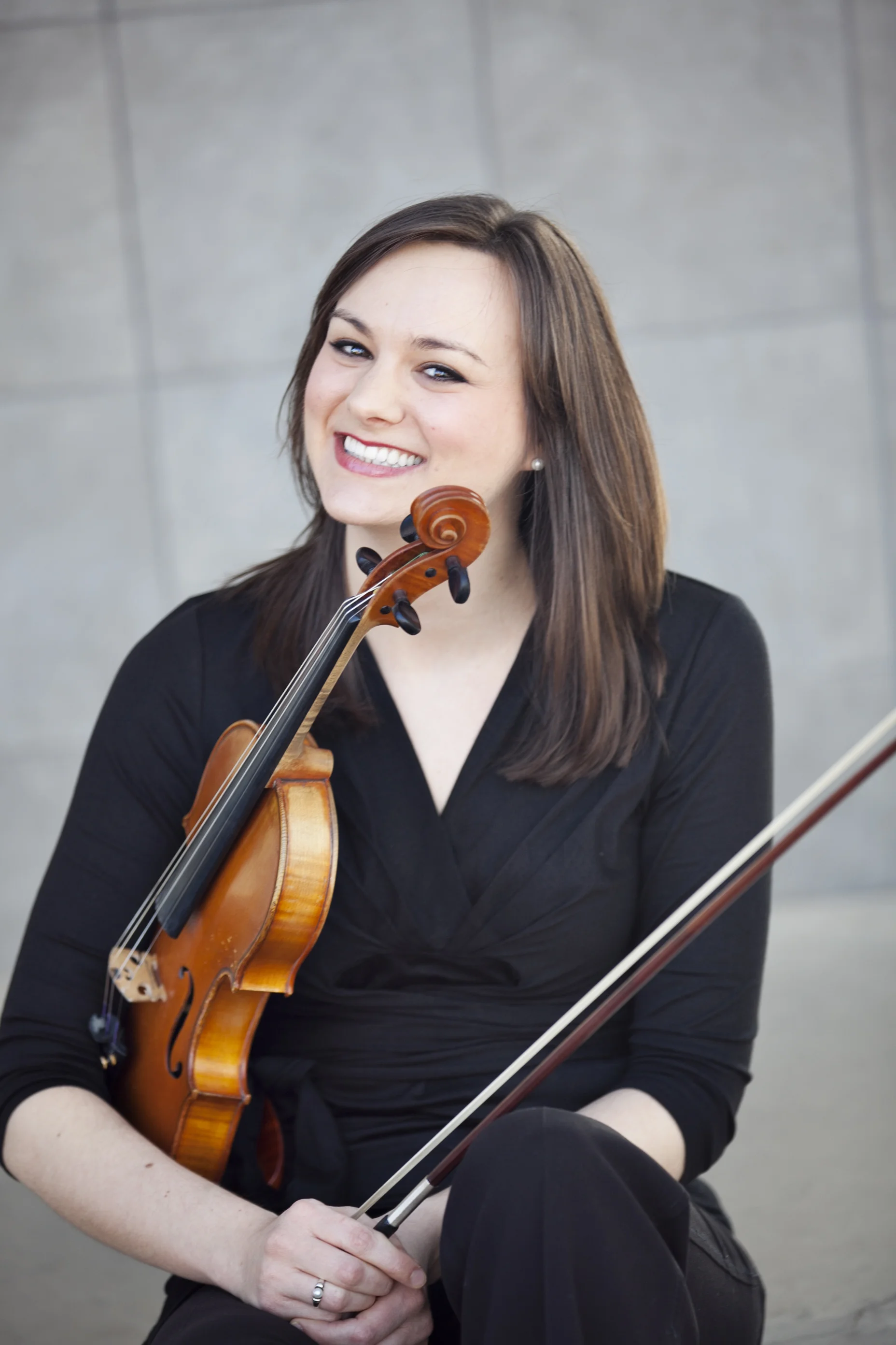 SittingViolin.jpg