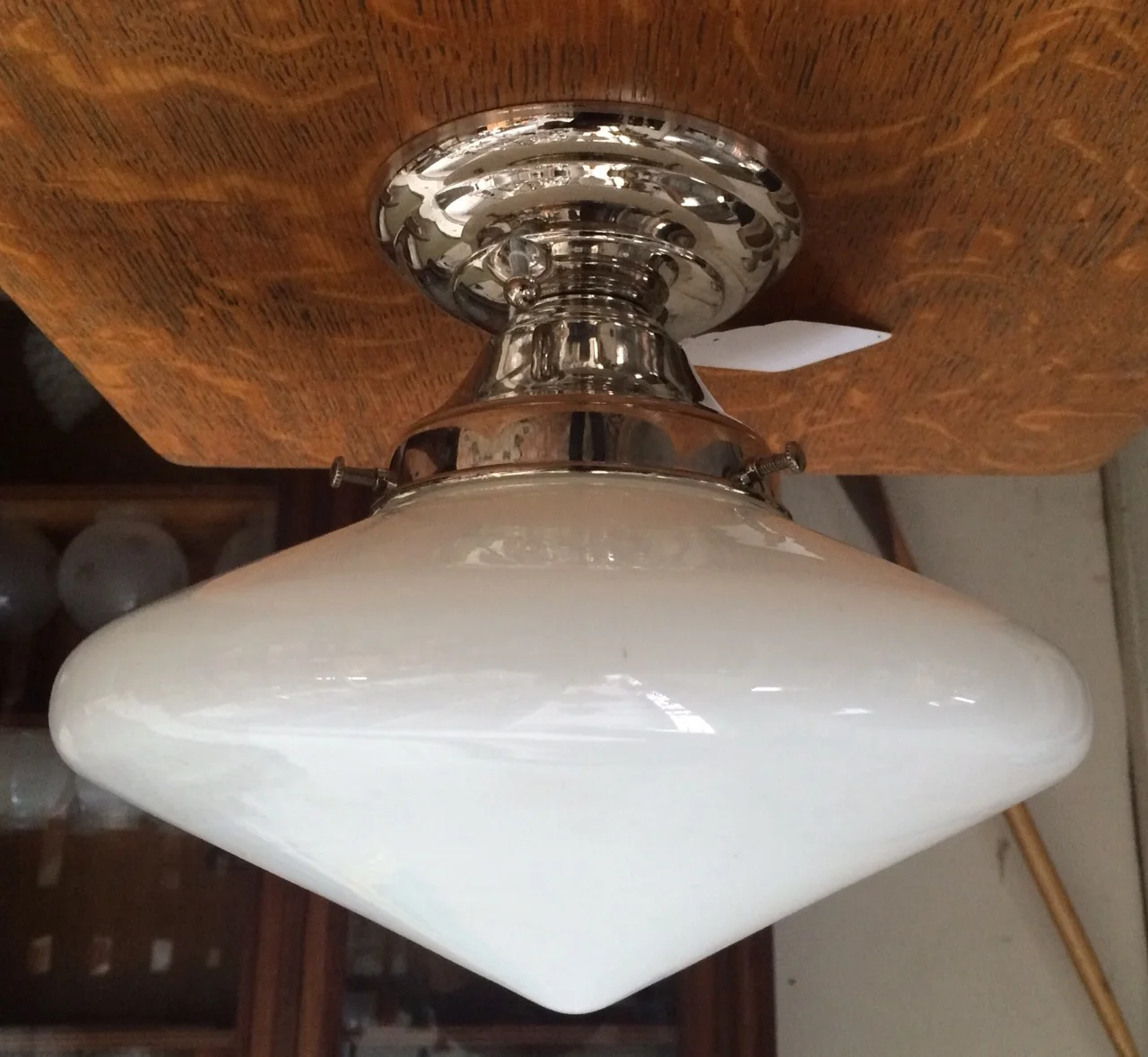 POINTED DECO COLLAR.jpg