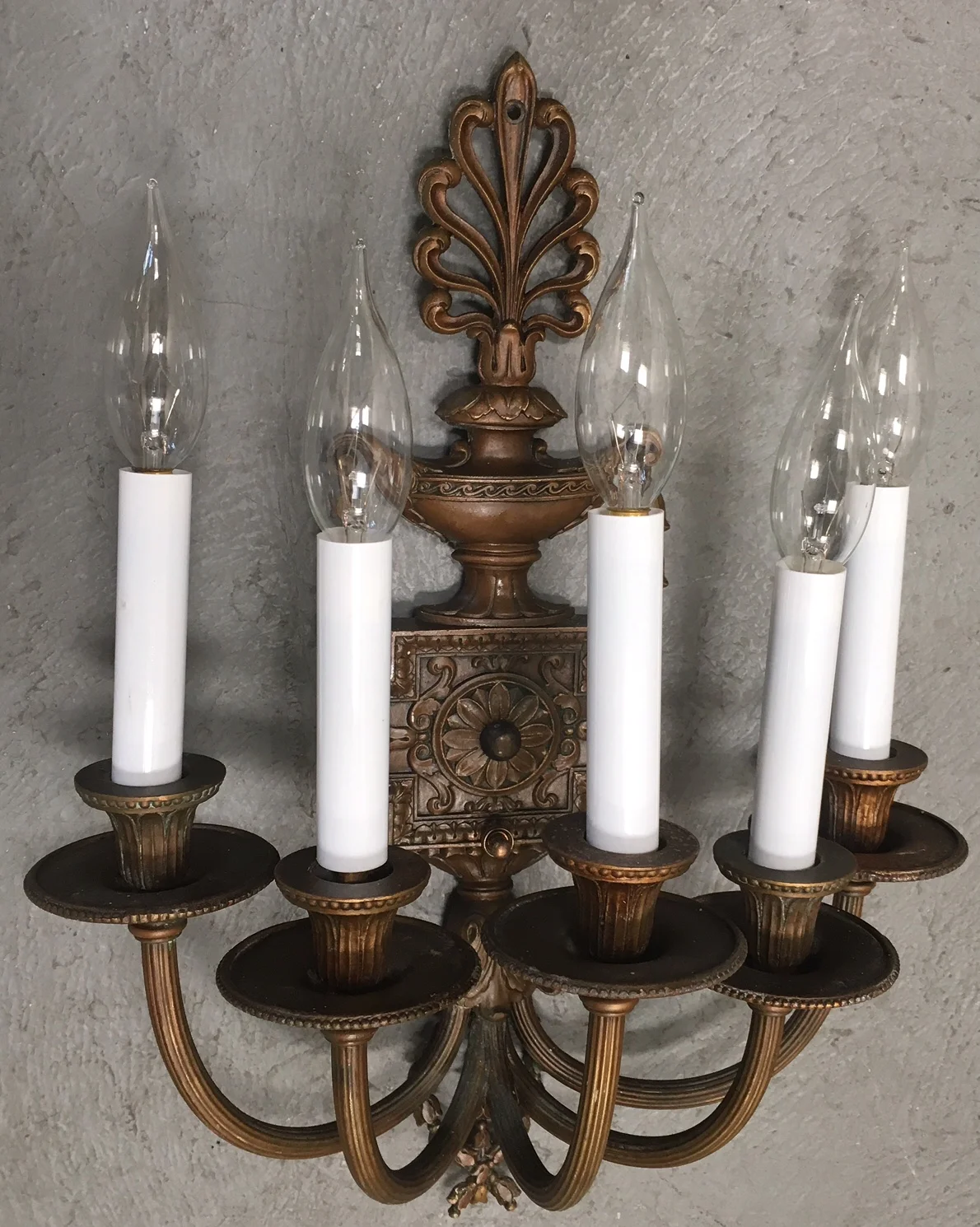5 light sconce 3.jpg