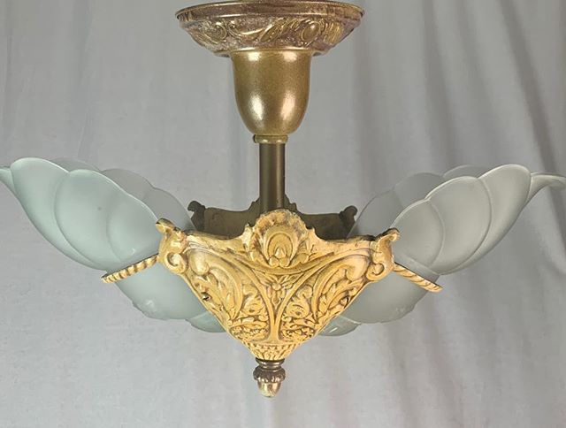 #lighting #housewares #castaluminum #polychrome #artdeco #polychromefinish https://etsy.me/2XpOeSJ