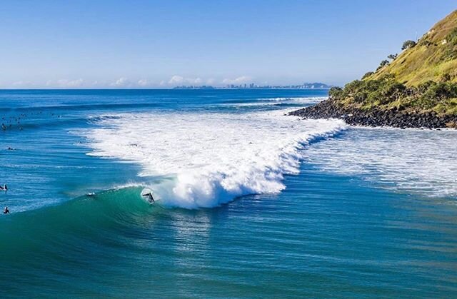 It&rsquo;s a little hard to keep track of what day it is with everything that&rsquo;s going on with the world.. Especially when the first day of Gold Coast Winter looked a little like this ☀️🤯✨💦 #ilovegoldcoast 🤤📸 @ninefivers